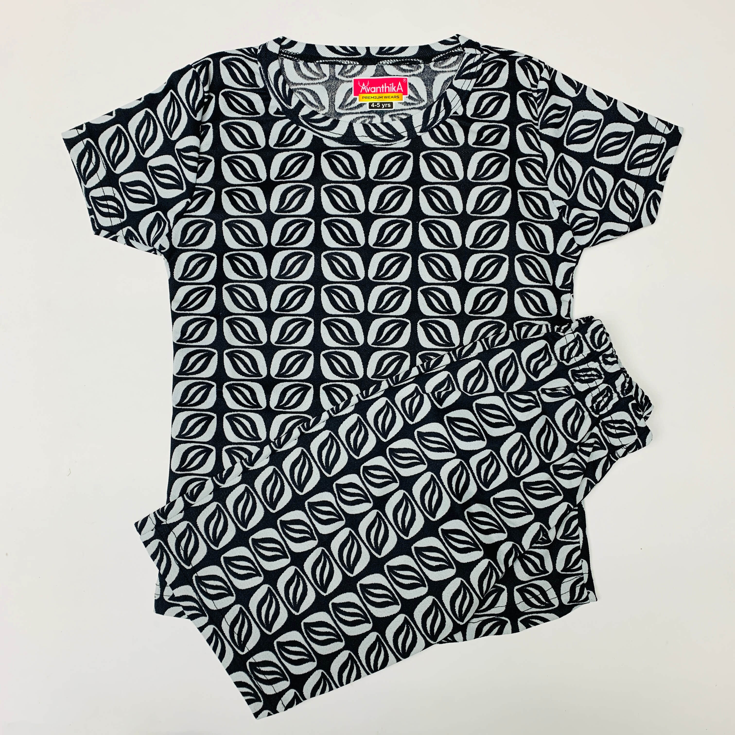 AK Kids 3/4th Pant Set (5Y-6Y)