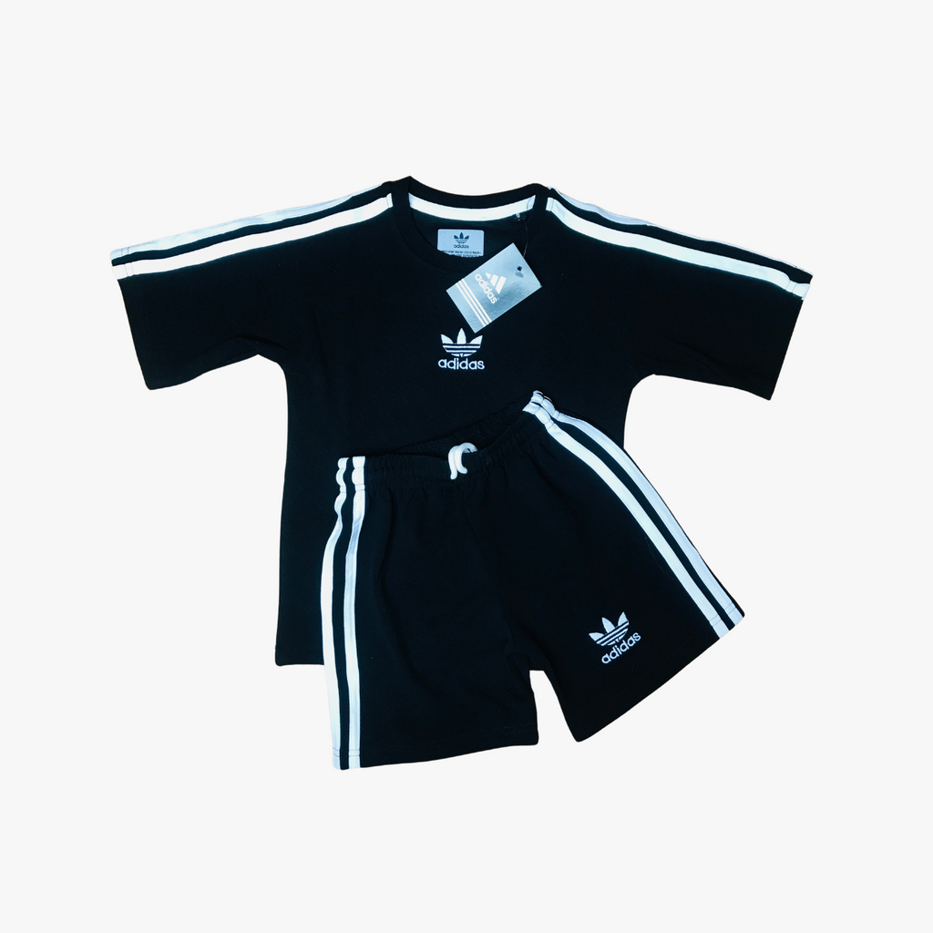 Adidas Three Stripes nikker set