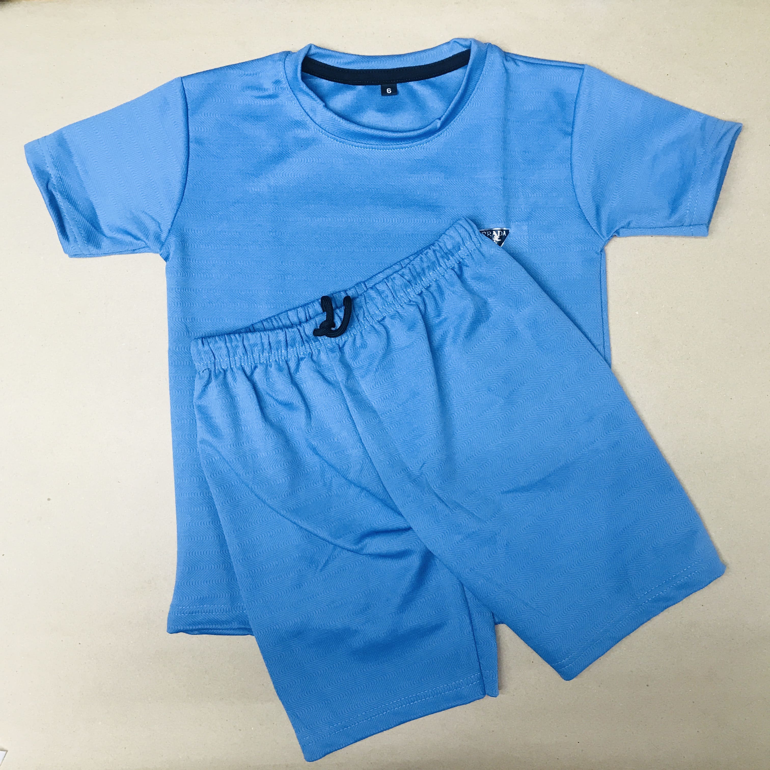 Berry Nikker Set