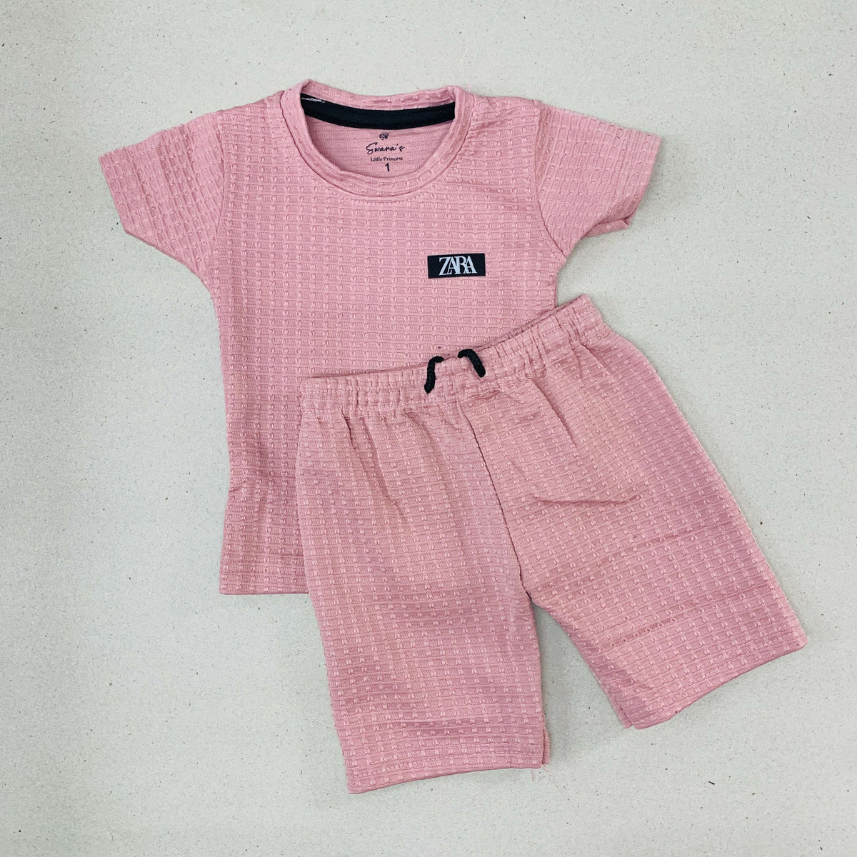 Playful Cubs Nikker Set