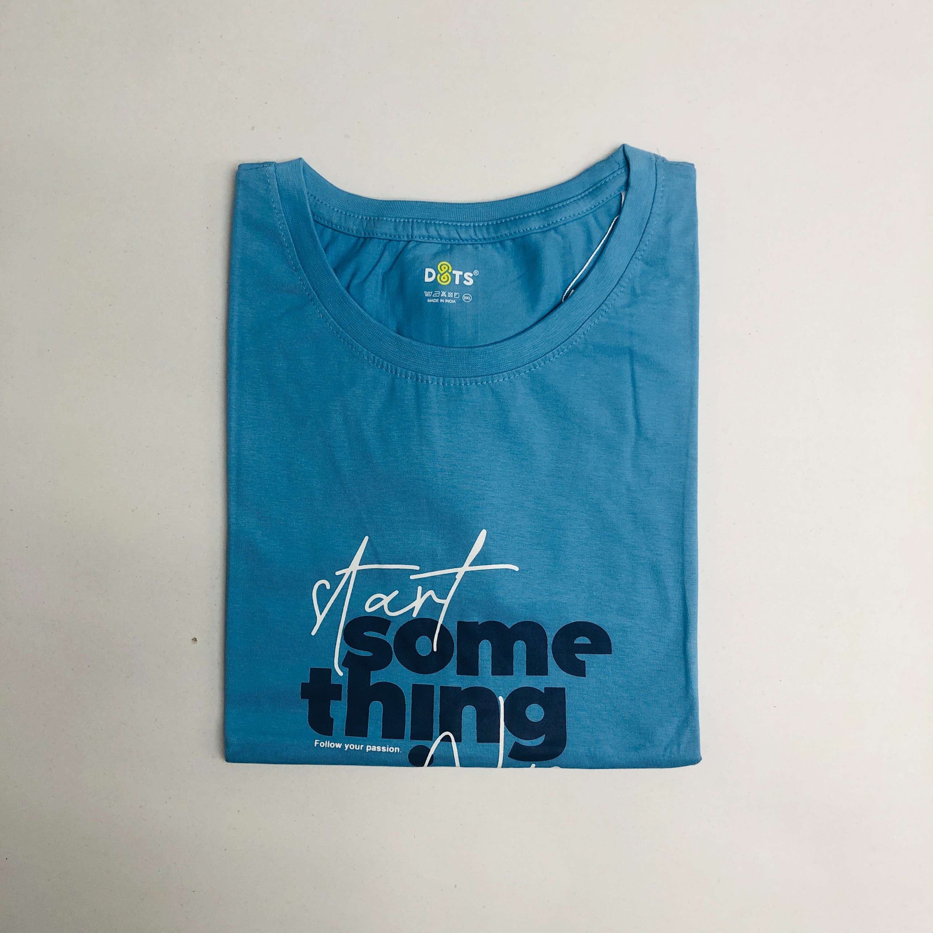 Women’s Solid T-Shirt-Dots