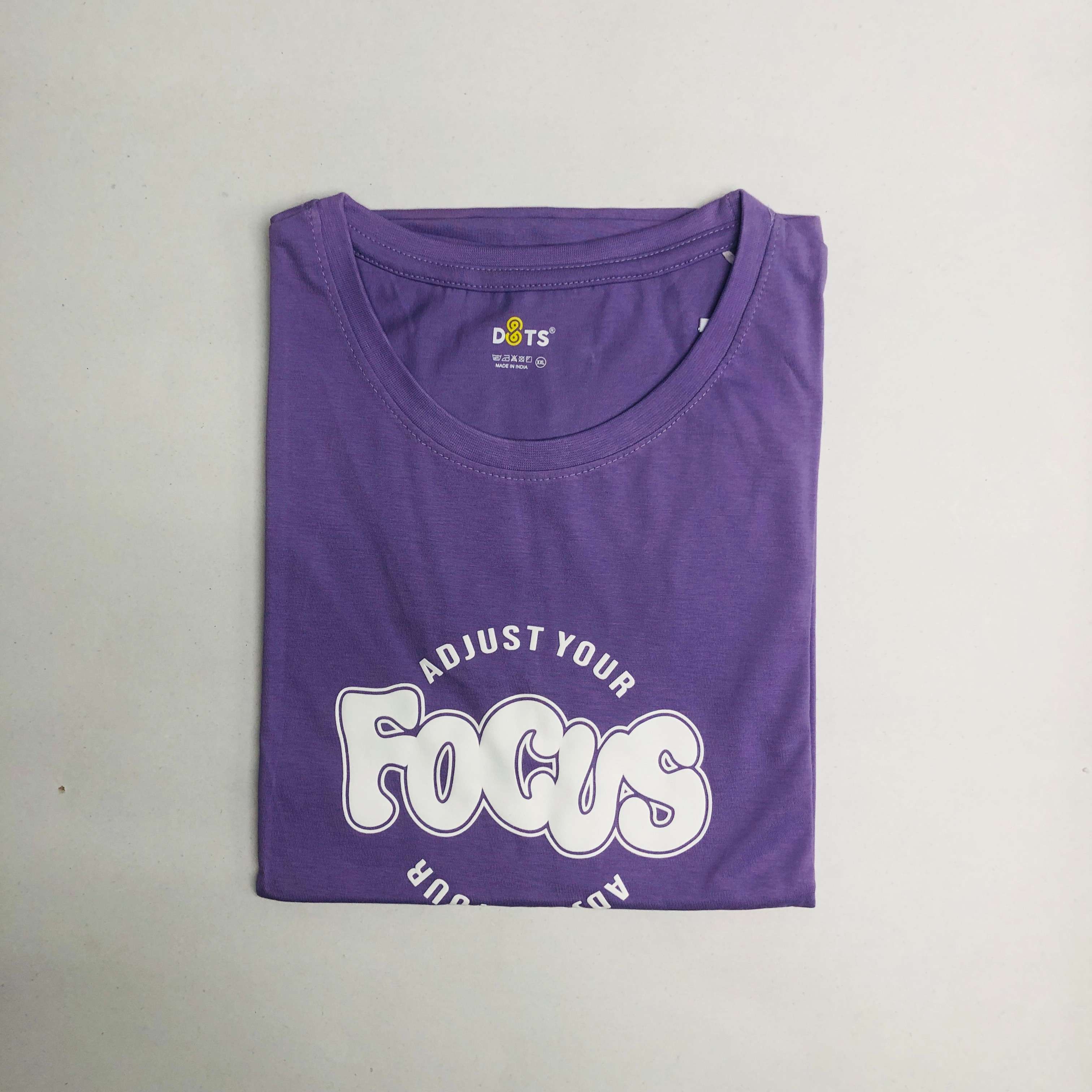 Women’s Solid T-Shirt-Dots