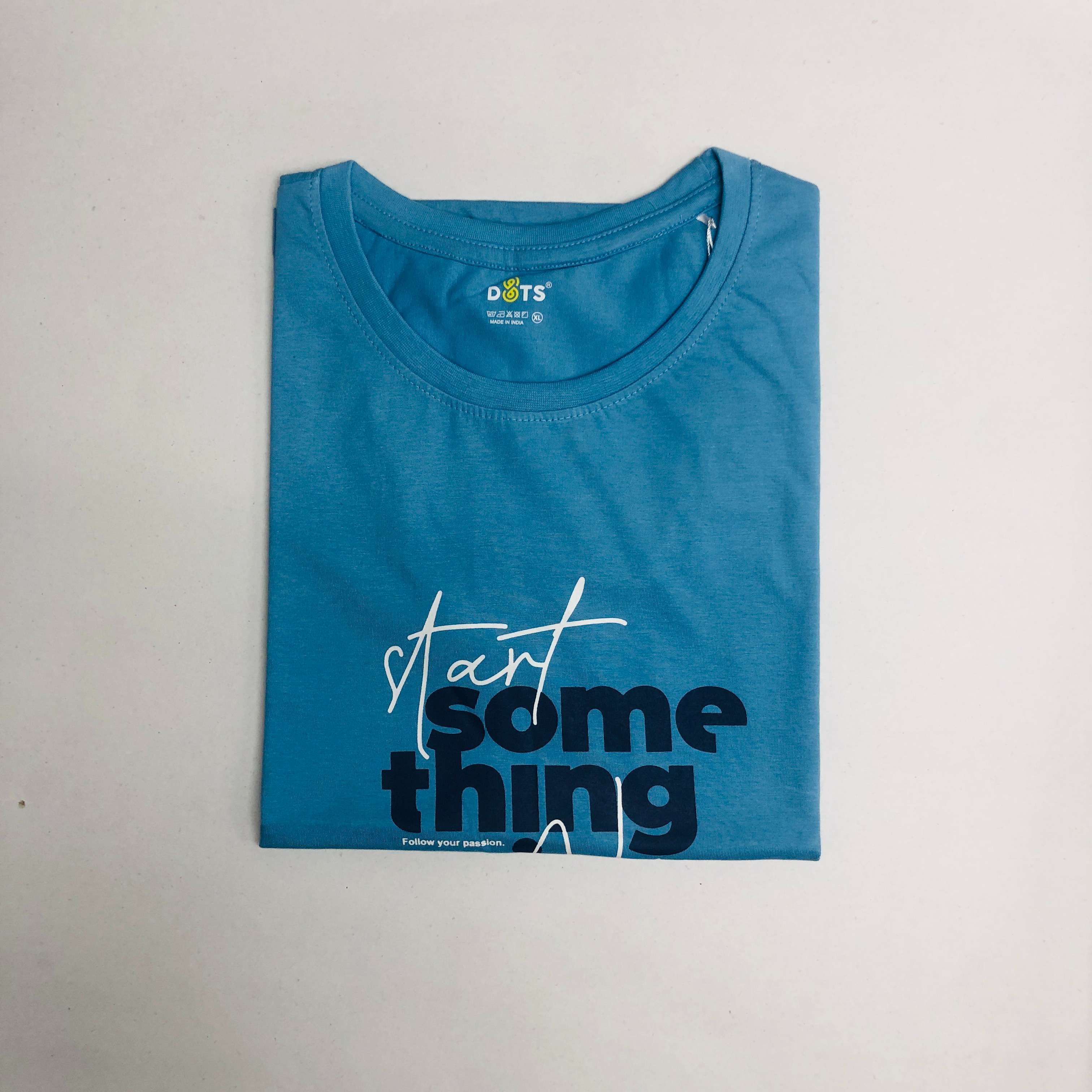 Women’s Solid T-Shirt-Dots