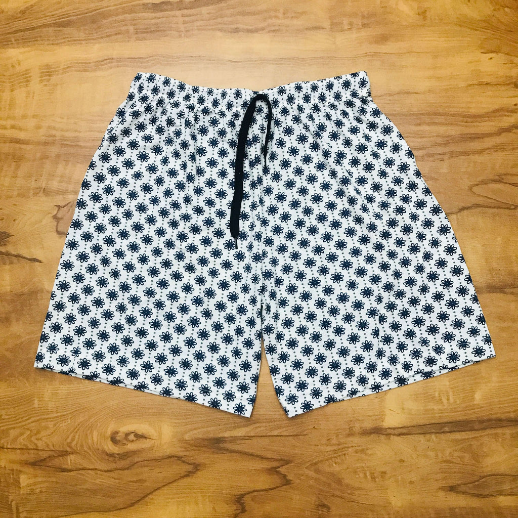 Ladies Shorts (L)
